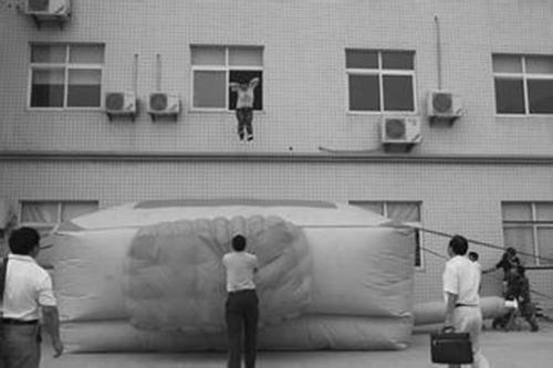 1527836449582951.jpg u=367857047,506156260&fm=27&gp=0.jpg